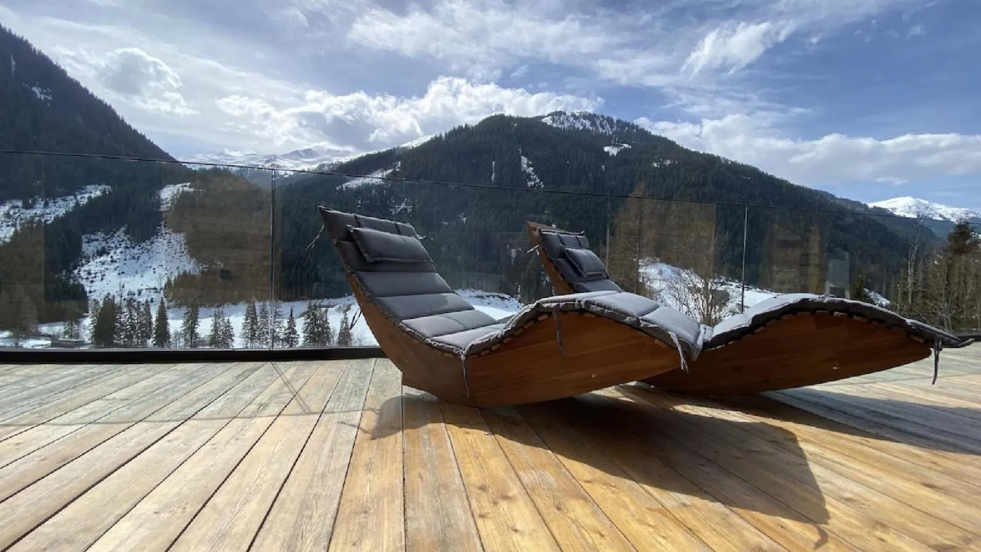 잘바흐 힌터글렘 Contemporary Austrian Chalet Recently Completed 아파트  잘바흐 힌터글렘